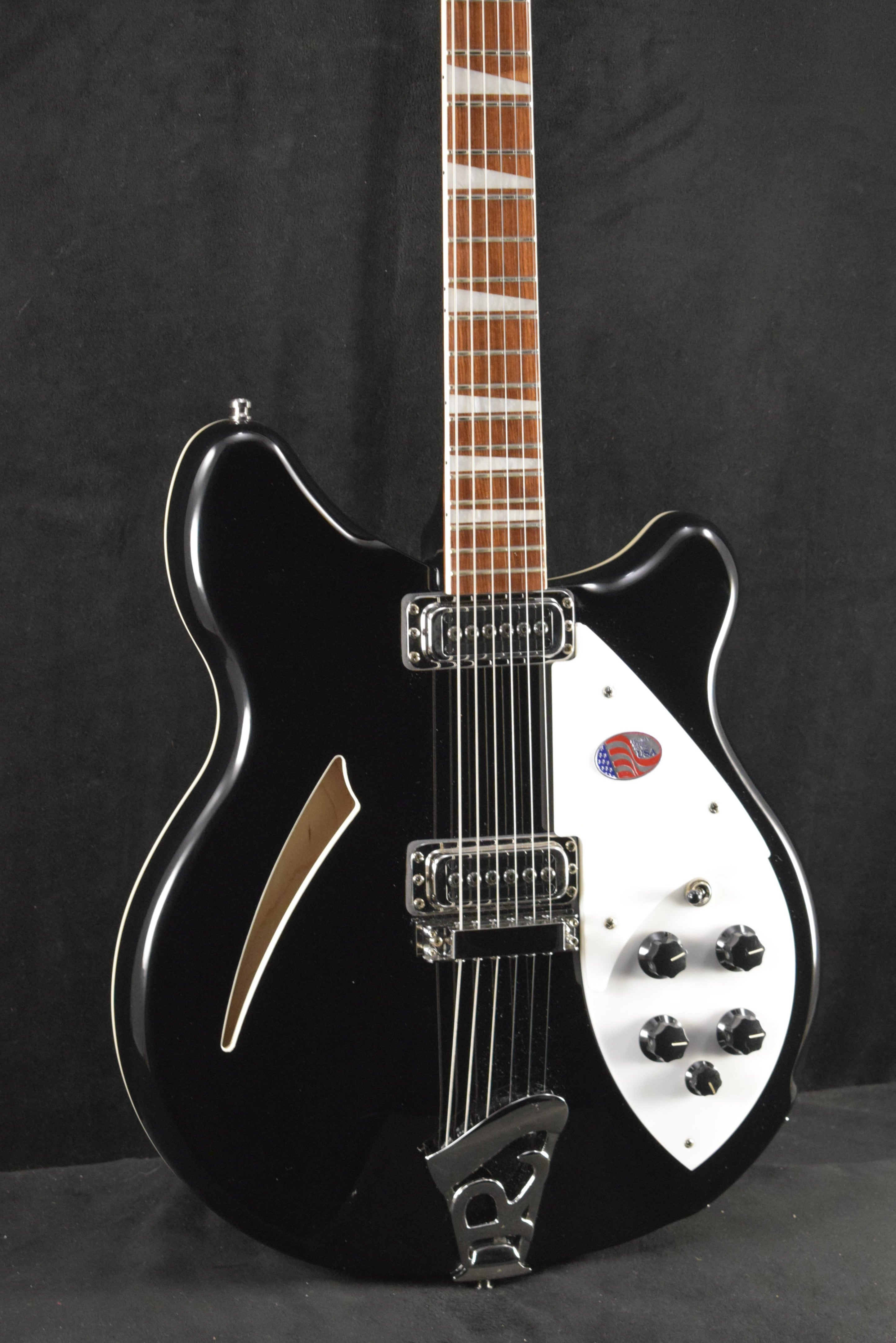 【vintage】Rickenbacker 360 Jetglo Rickenbacker 360 6-String Jetglo – Fuller's Guitar