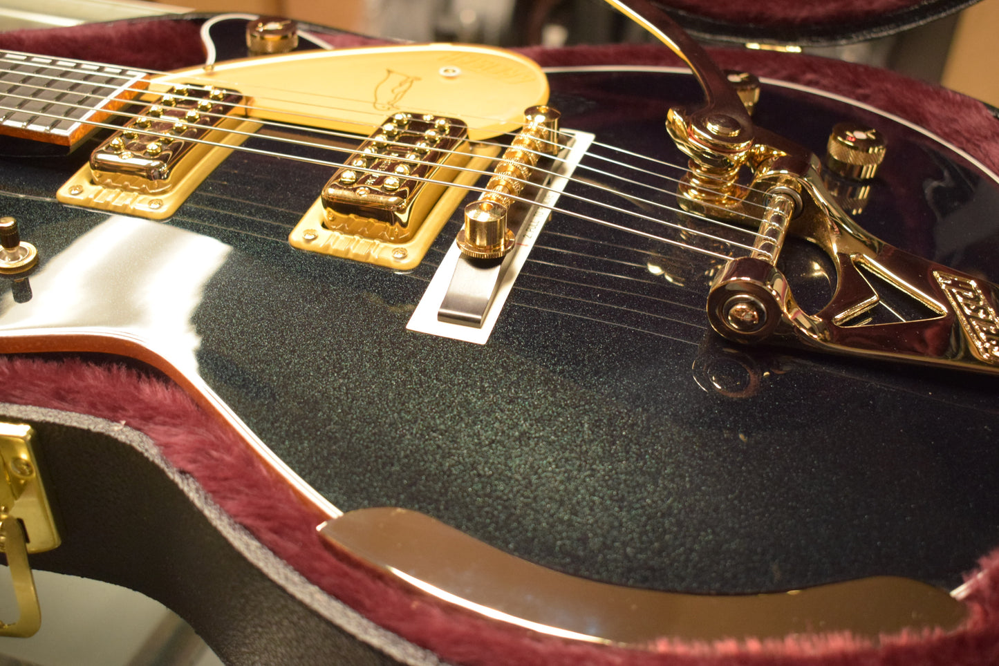 Gretsch G6134TG-58 Limited Edition 1958 Custom Penguin with Bigsby Emerald Night Ebony Fingerboard