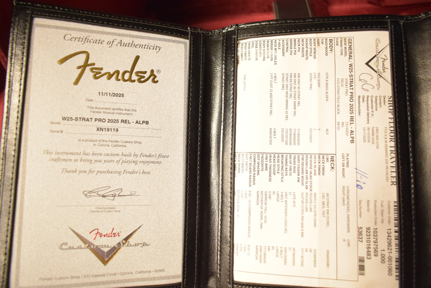 Fender Strat Pro Relic - 2025 NAMM Limited Edition Aged Lake Placid Blue