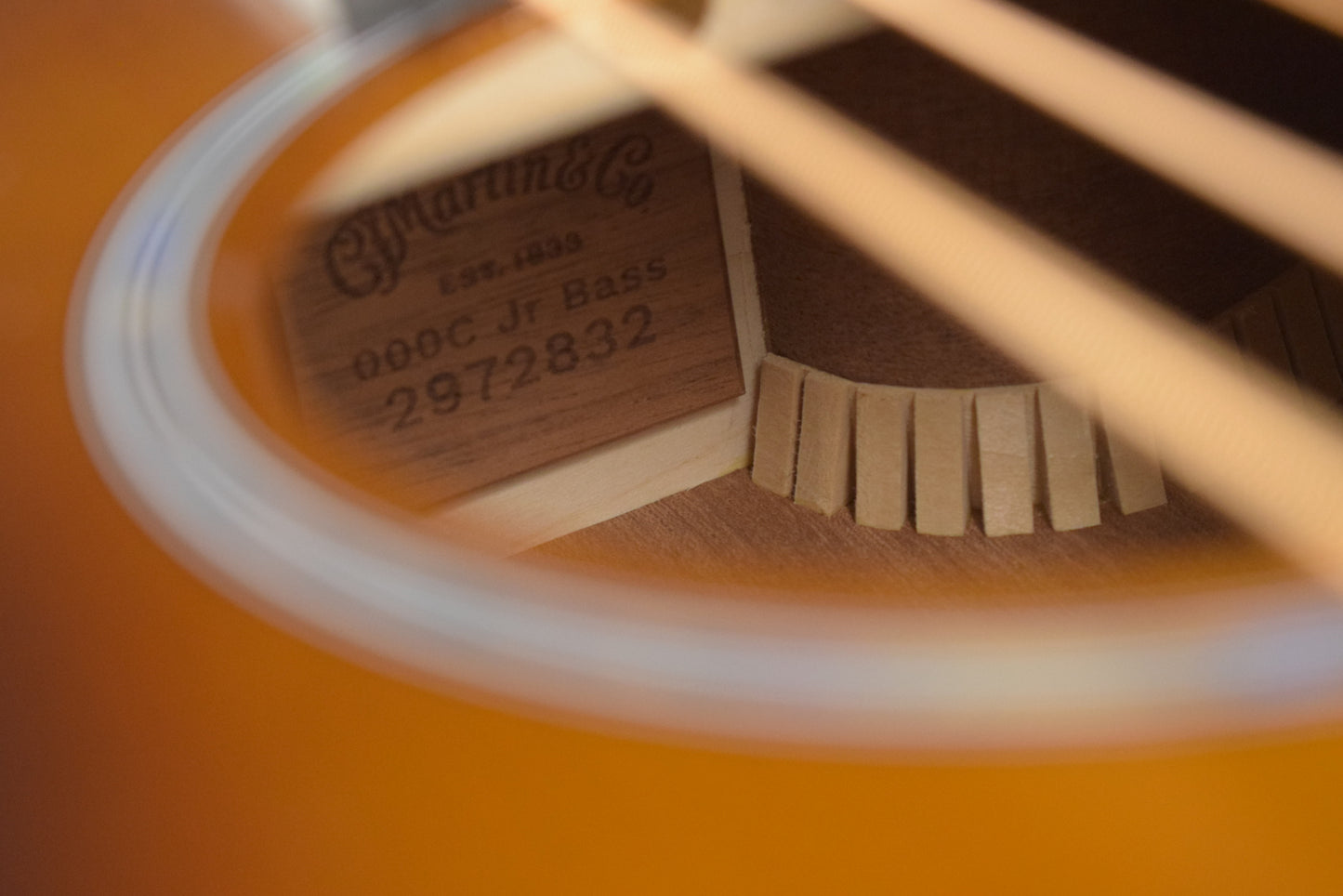 Martin 000C Jr E Bass Acoustic Electric Burst