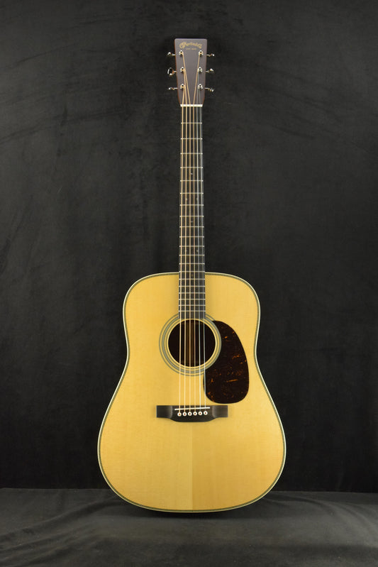 Martin HD-28 Natural