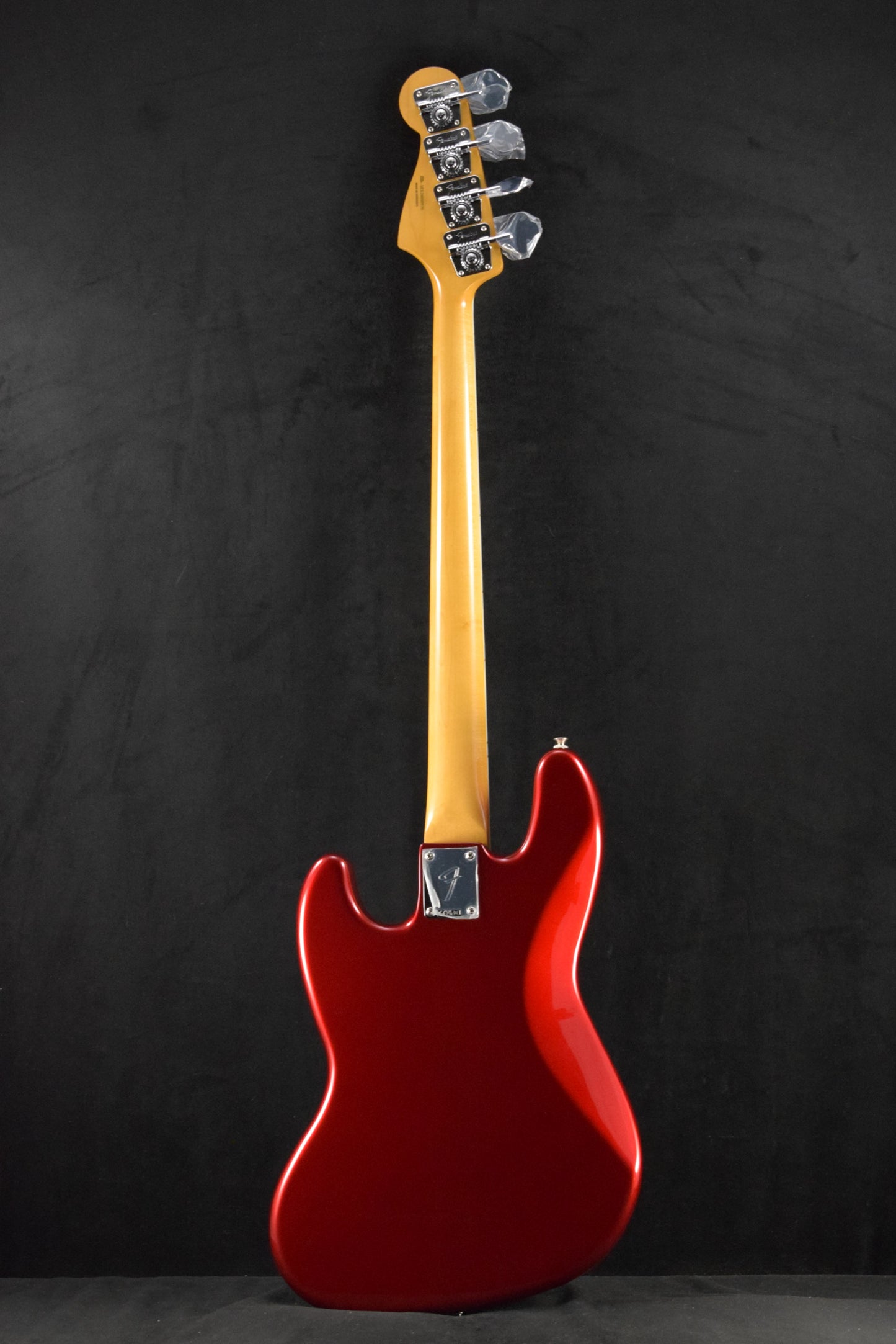 Fender Vintera III Early '70s Jazz Bass Candy Apple Red Rosewood Fingerboard