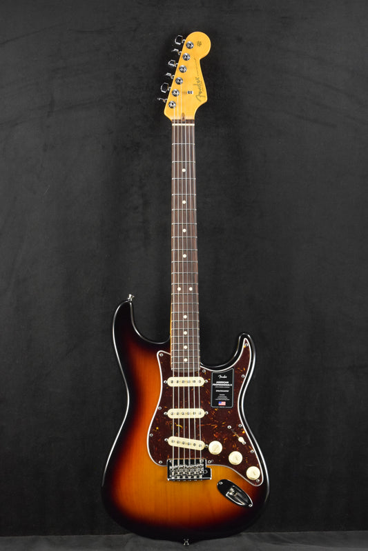 Fender American Professional II Stratocaster 3-Color Sunburst Rosewood Fingerboard