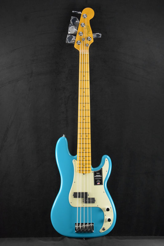 Fender American Professional II Precision Bass V Miami Blue Maple Fingerboard