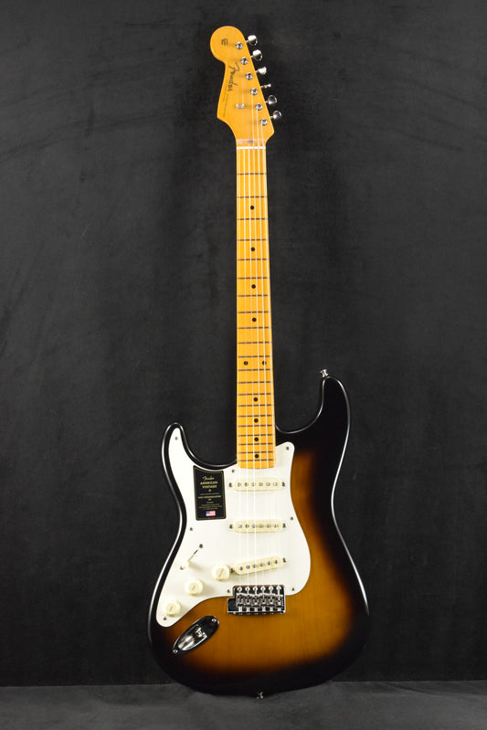 Fender American Vintage II 1957 Stratocaster Left-Hand 2-Color Sunburst Maple Fingerboard