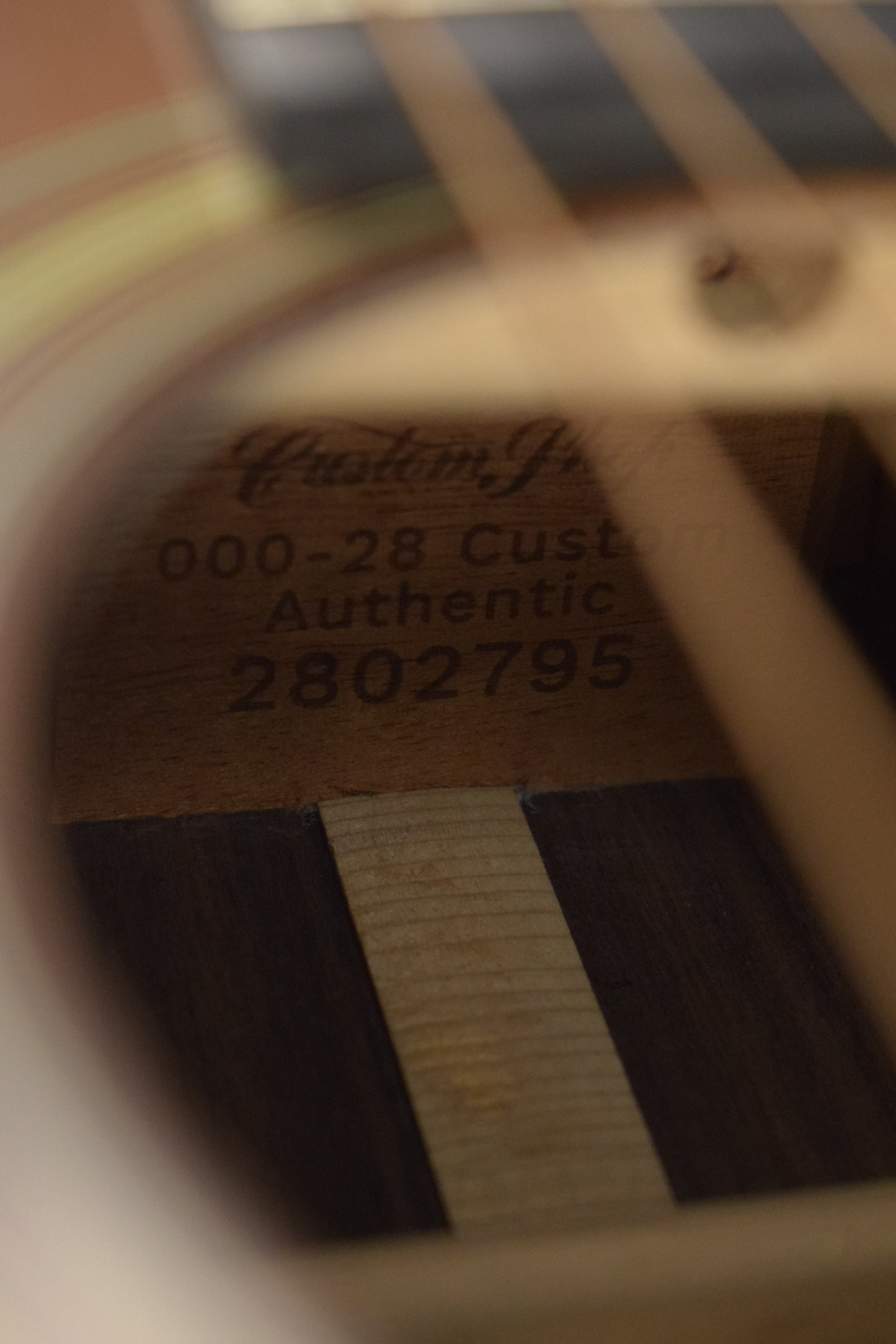 Martin Custom Shop 000-28 Authentic 1937 Stage 1 Aging Ambertone