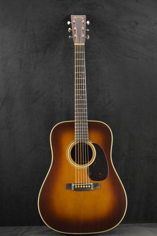 Martin Custom Shop D-28 Authentic 1937 Stage 1 Aging Ambertone