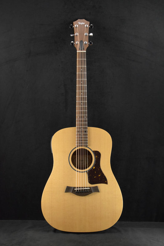 Taylor BBTe Big Baby Taylor Walnut/Sitka Spruce Natural