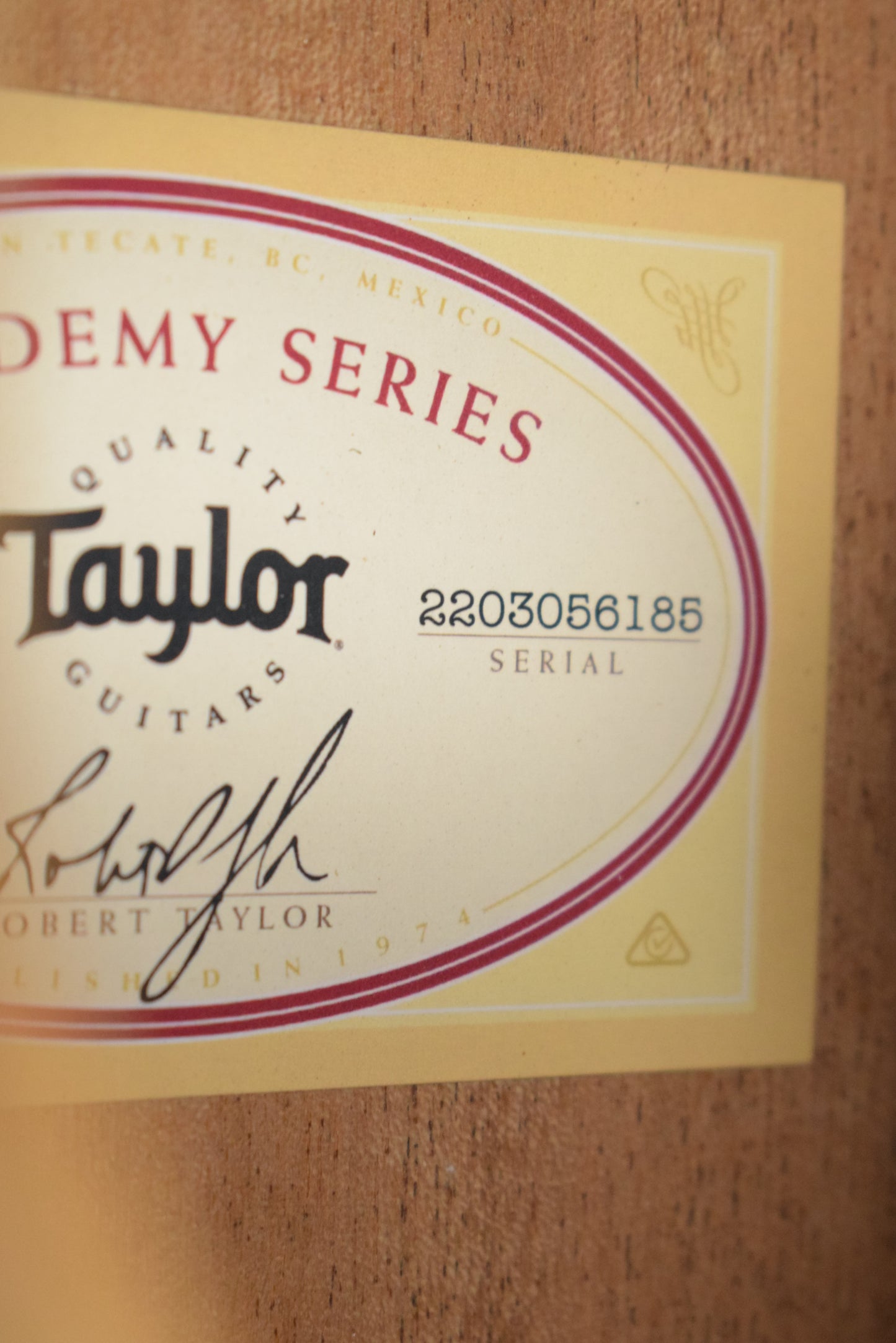 Taylor Academy 12e-N Nylon-String Acoustic-Electric Natural