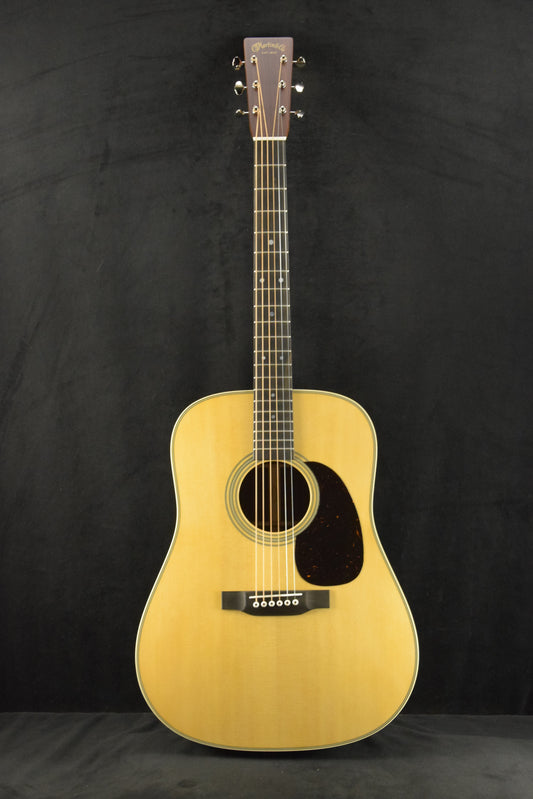 Martin D-28 Natural Satin