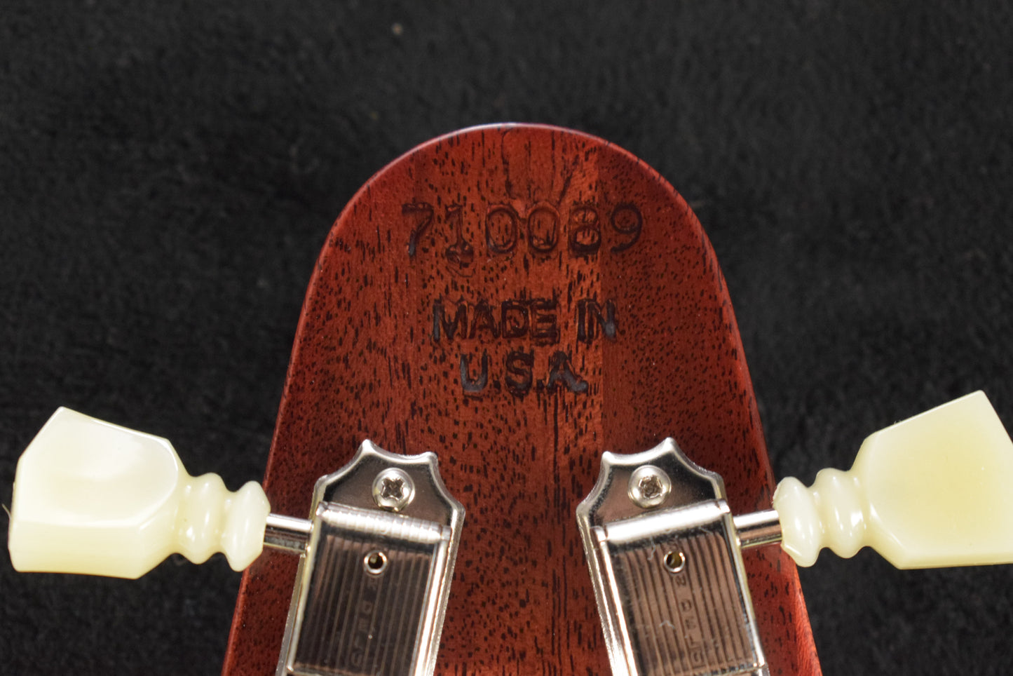 Gibson Custom 1971 Flying V Medallion Reissue VOS Medallion Cherry