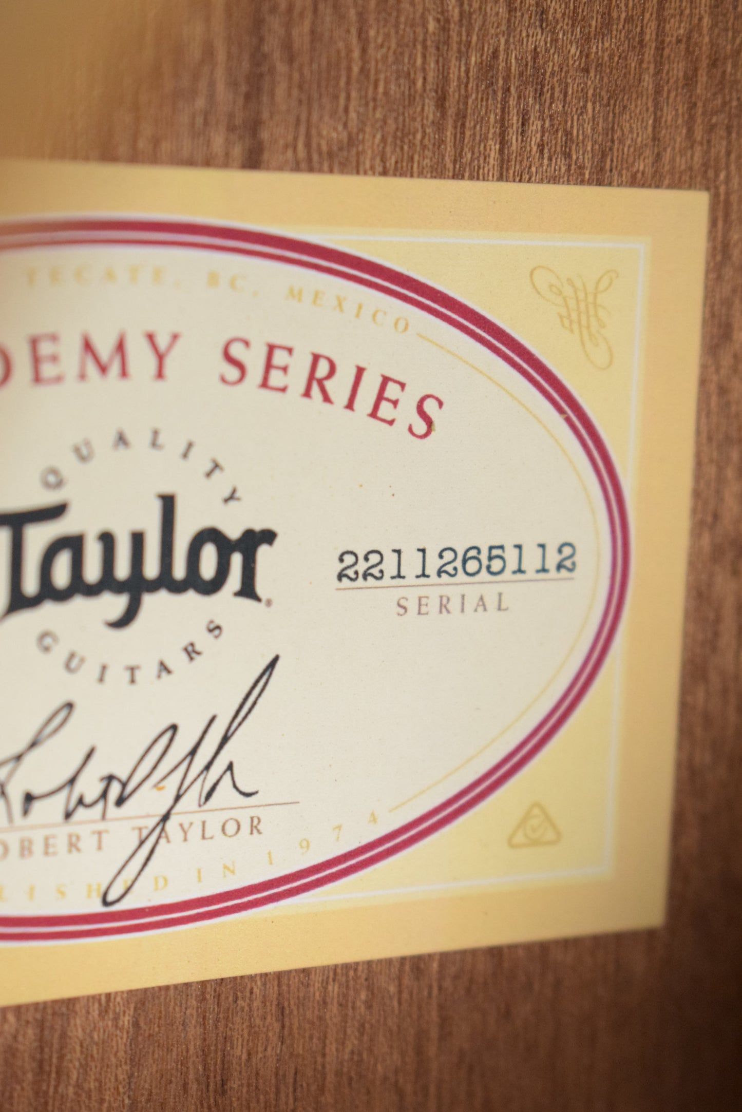 Taylor Academy 12e Natural