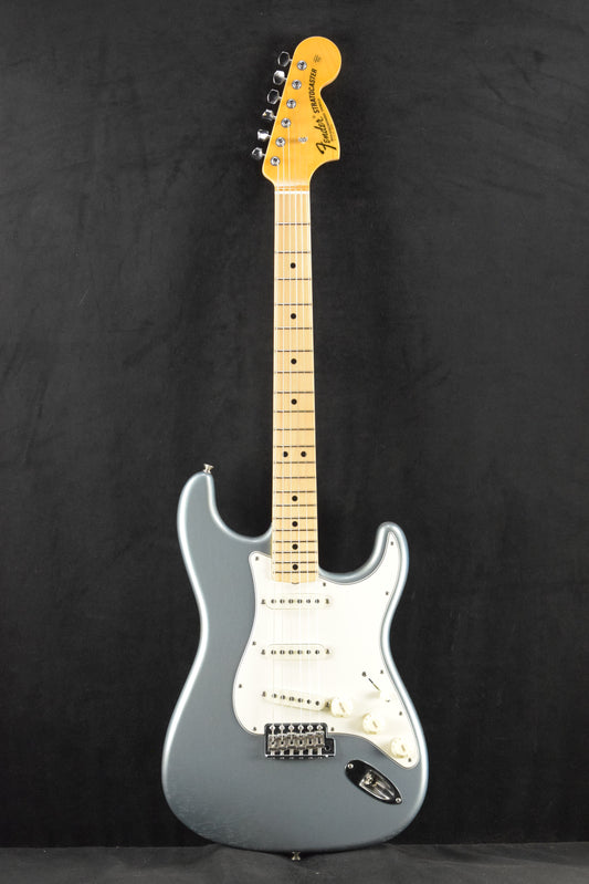 Fender '68 Stratocaster DLX Closet Classic - Aged Blue Ice Metallic