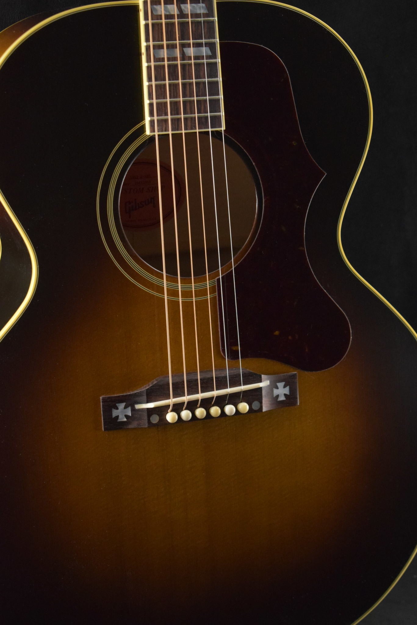 Gibson Custom Shop 1952 J-185 Vintage Sunburst