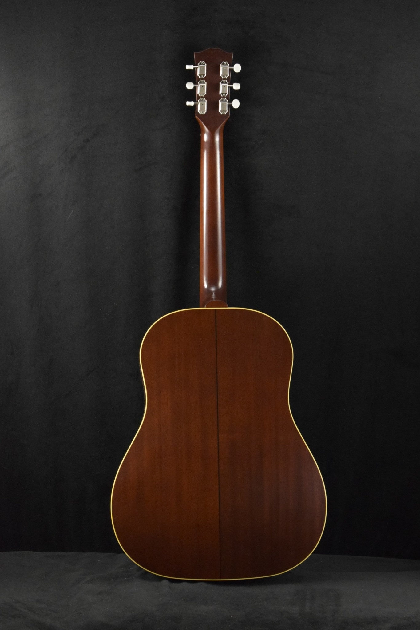 Gibson Custom Shop Fuller's Exclusive Early 40's J-45 Historic Legend Vintage Sunburst