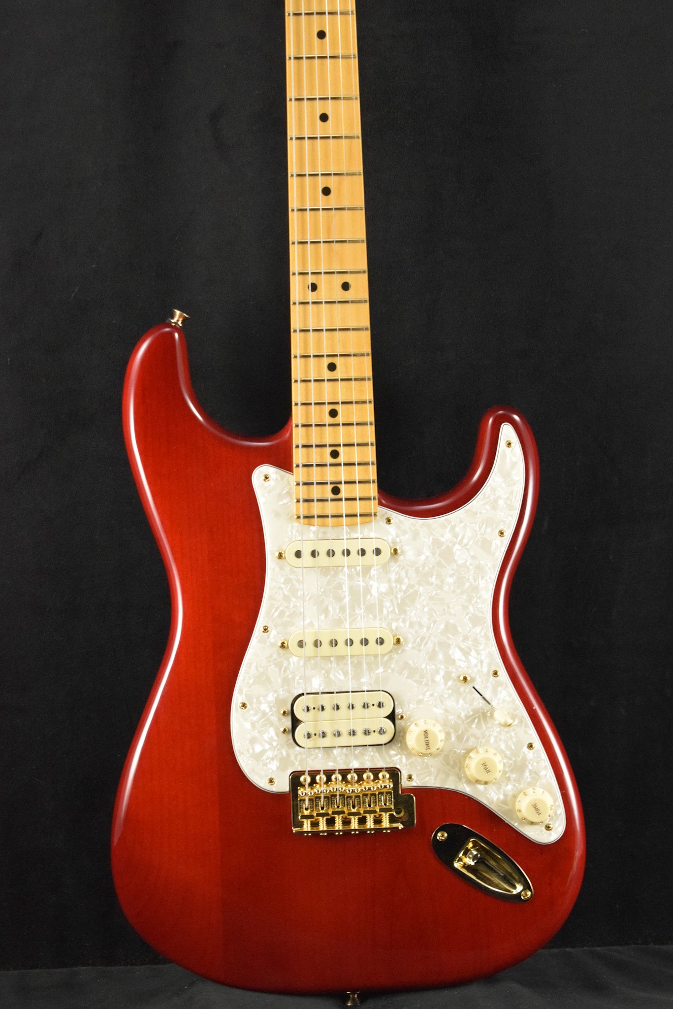 Fender Tash Sultana Stratocaster Transparent Cherry Maple