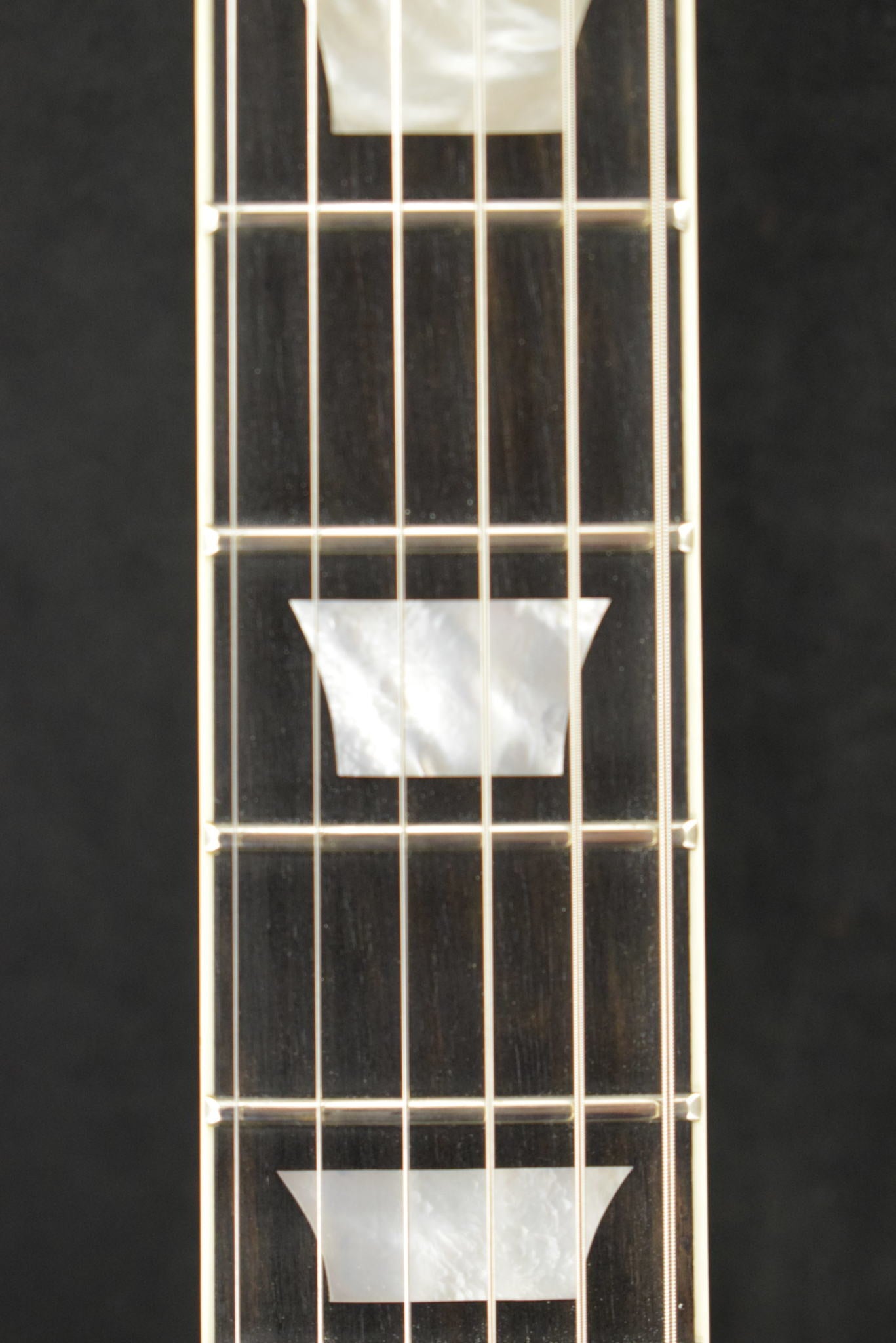 Eastman SB59L/V-GB Left-Handed Solid Body Antique Goldburst Varnish Finish