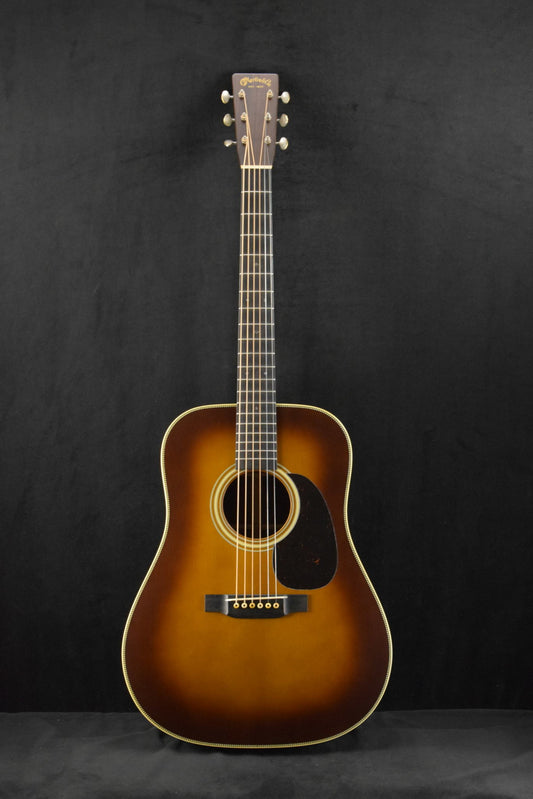 Martin Custom Shop D-28 Authentic 1937 Stage 1 Aging Ambertone