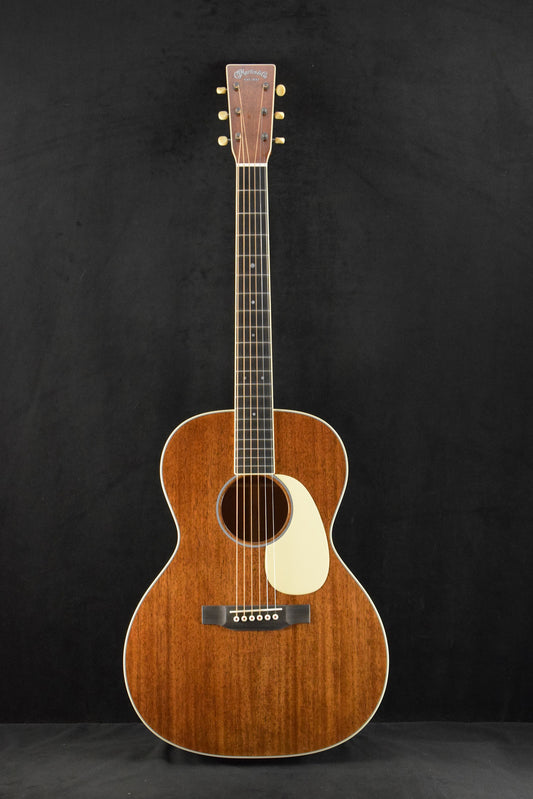 Martin Custom Shop 00 Grand Concert Slope Shoulder Mahogany Natural Gloss