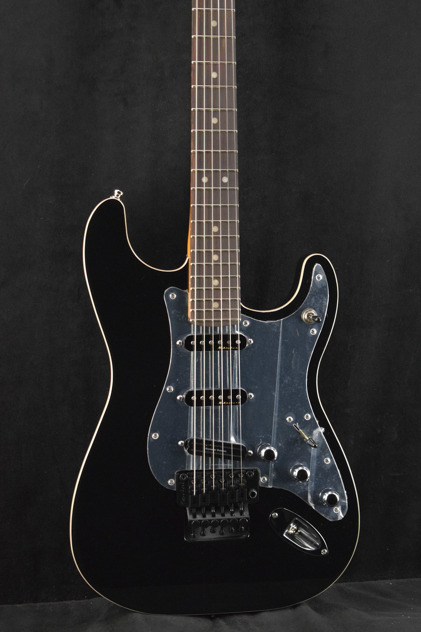 Fender Tom Morello Stratocaster Black Rosewood Fingerboard