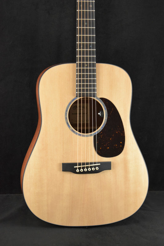 Martin D Jr E Acoustic-Electric Dreadnought Junior Spruce/Sapele Satin