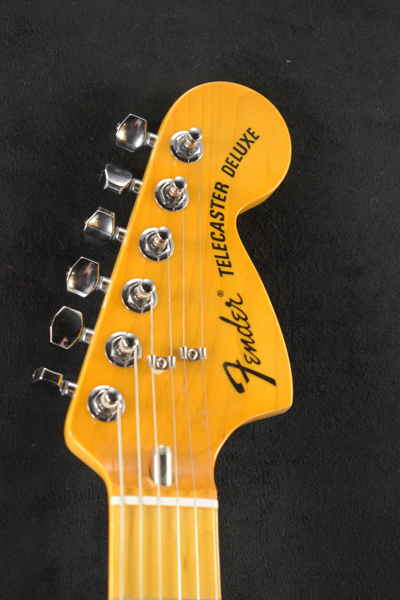 Fender American Vintage II 1975 Telecaster Deluxe 3-Color Sunburst Maple Fingerboard