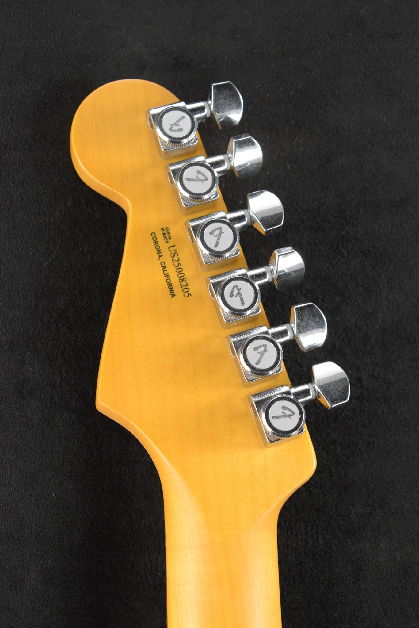 Fender American Ultra Luxe Vintage '60s Stratocaster Ice Blue Metallic Rosewood Fingerboard