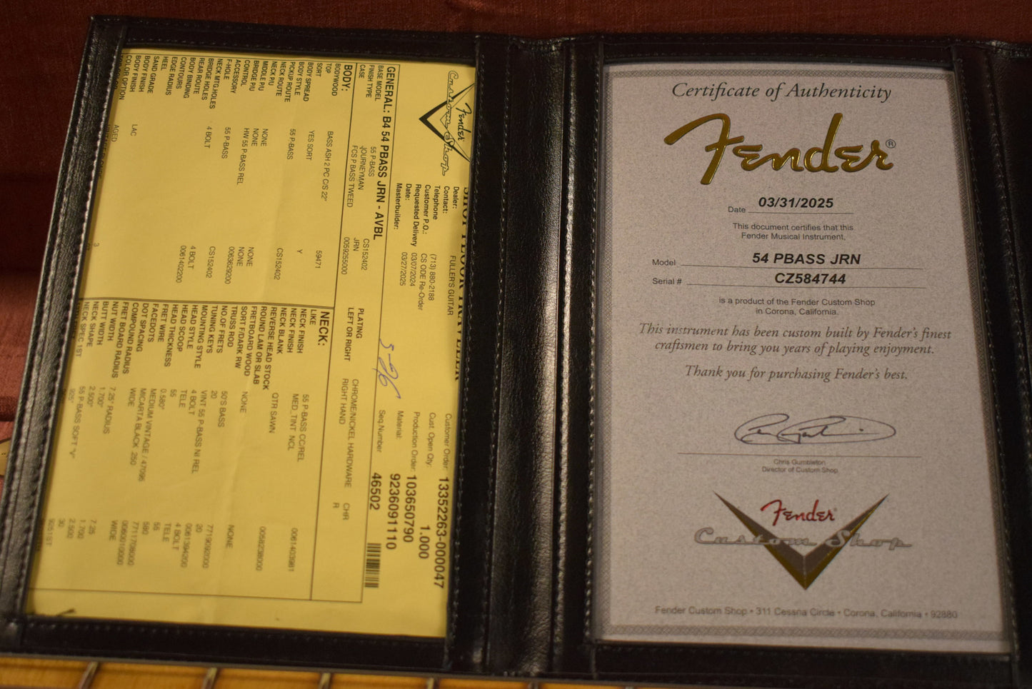 Fender 1954 Precision Bass Journeyman Relic Aged Vintage Blonde 1-Piece Quartersawn Maple Neck Fingerboard