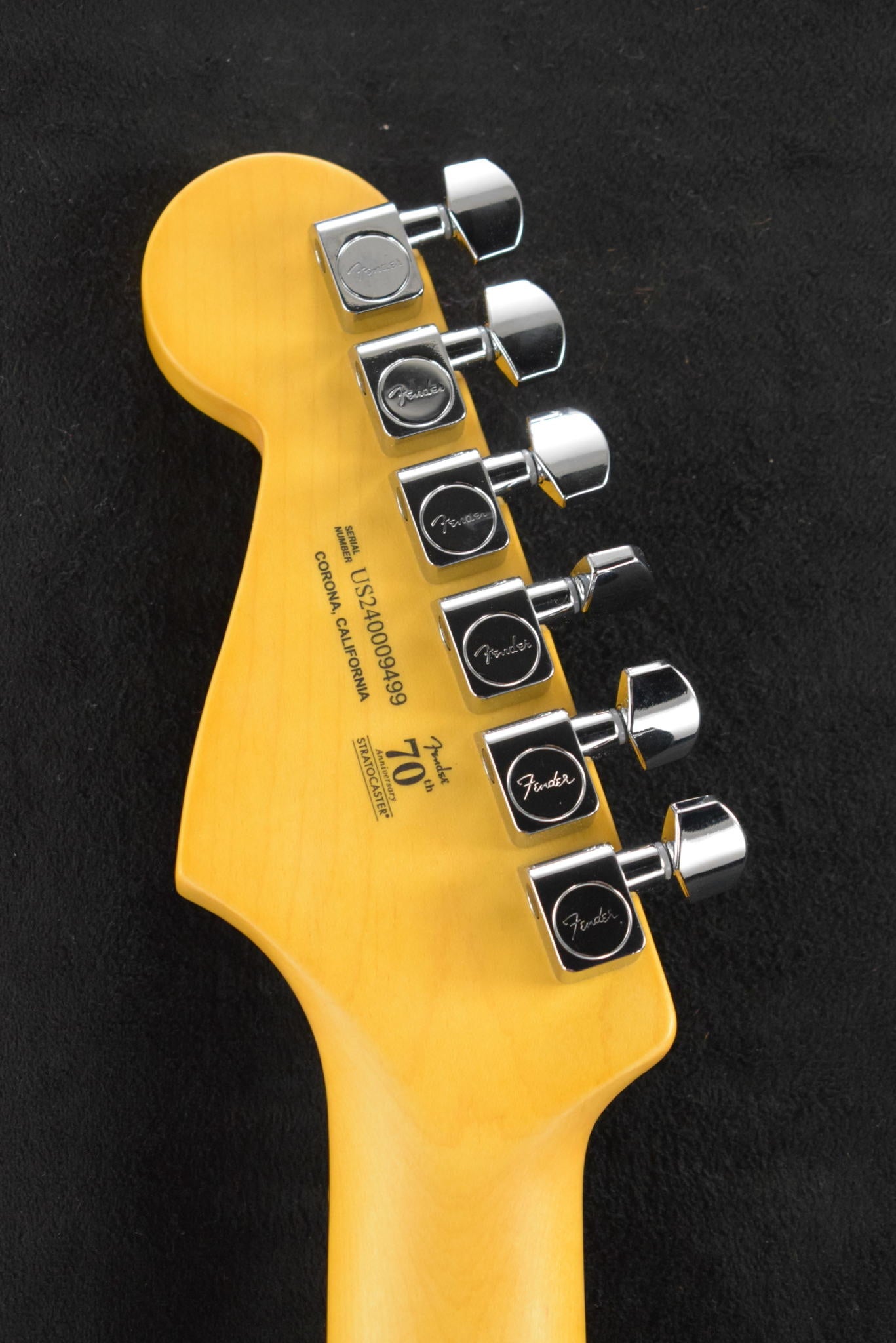 Fender American Professional II Stratocaster Thinline Transparent Shell Pink Rosewood Fingerboard