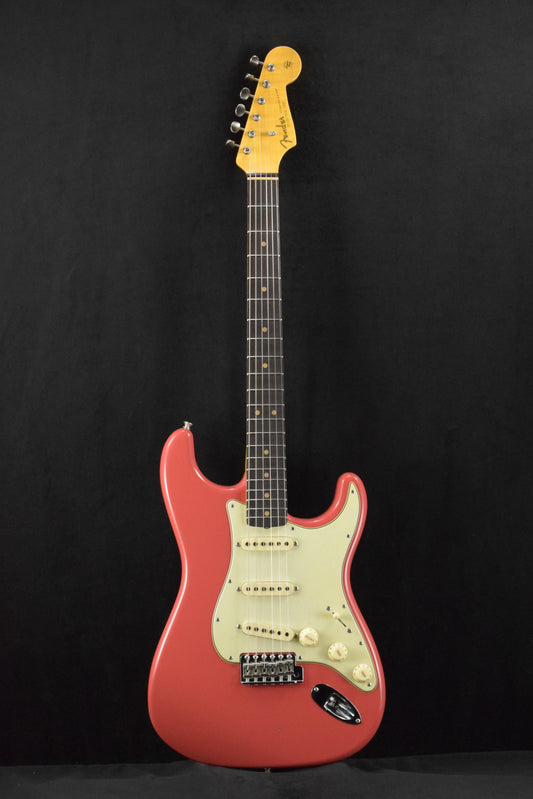 Fender '64 Stratocaster Journeyman Relic w/Closet Classic Hardware - Faded Aged Fiesta Red