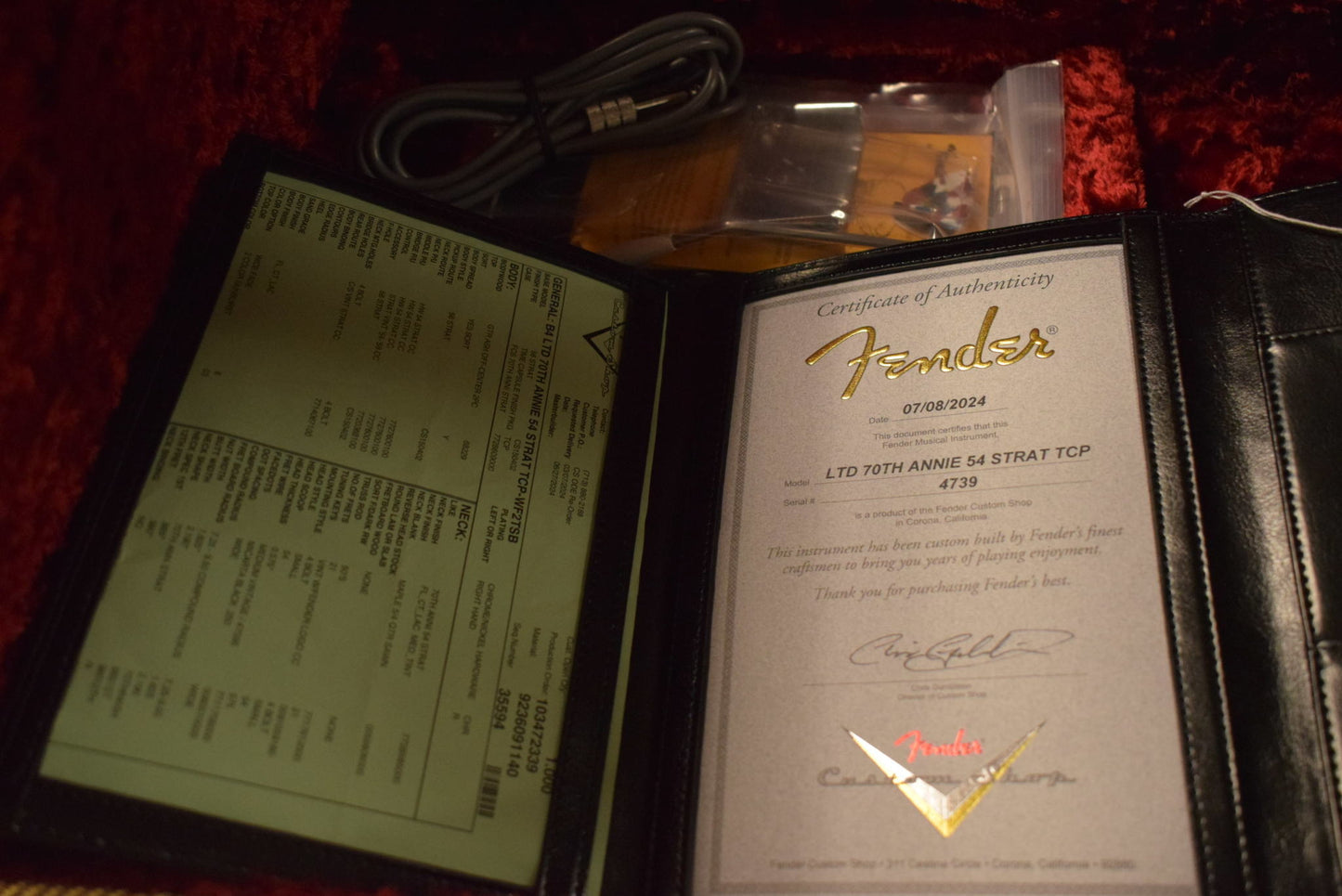 Fender Limited Edition 70th Anniversary 1954 Stratocaster Time Capsule Package Wide-Fade 2-Color Sunburst