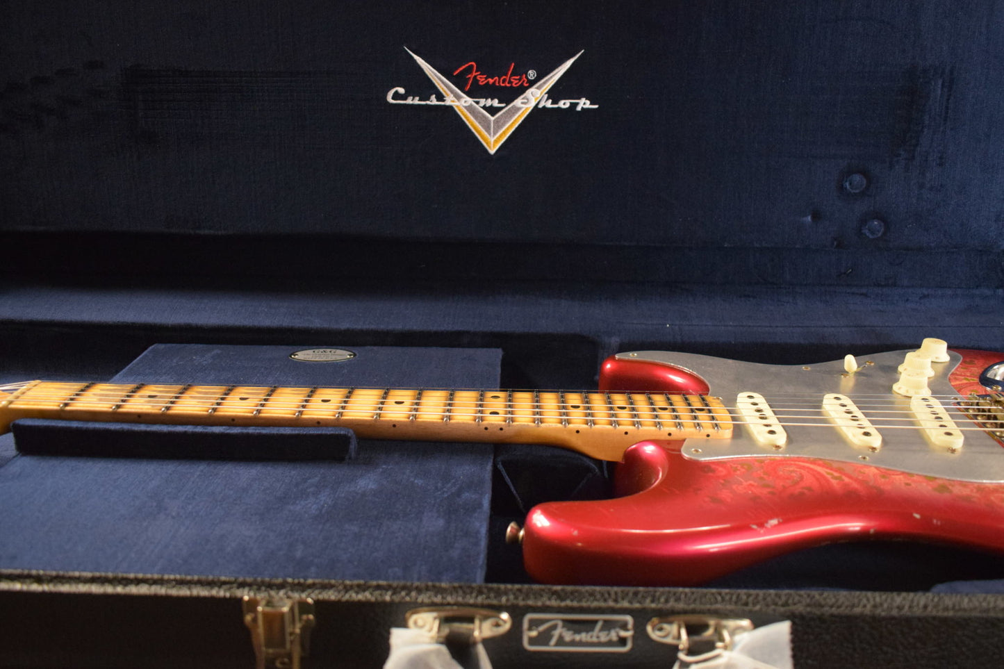 Fender Custom Shop Limited Edition El Diablo Stratocaster Aged Pink Paisley Relic