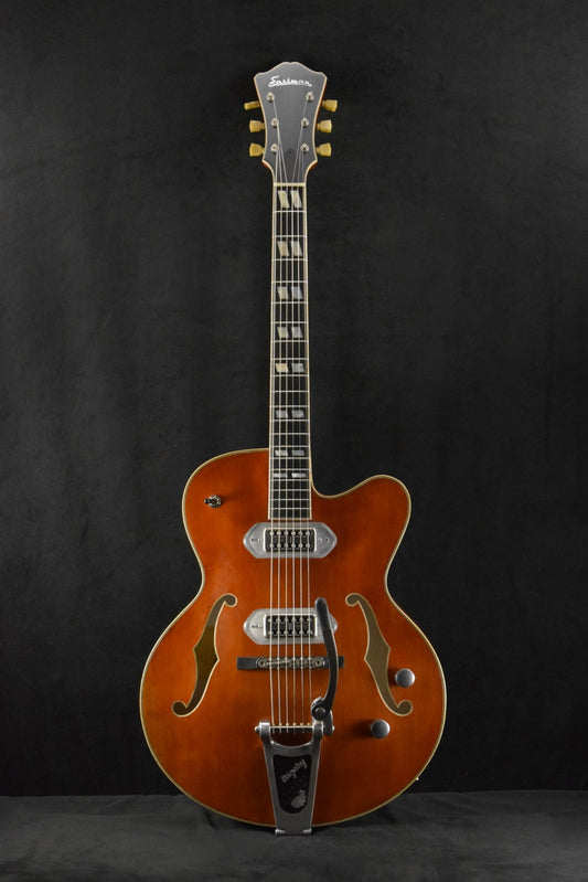 Eastman T58/V-AMB Bigsby Archtop Antique Amber Varnish Finish