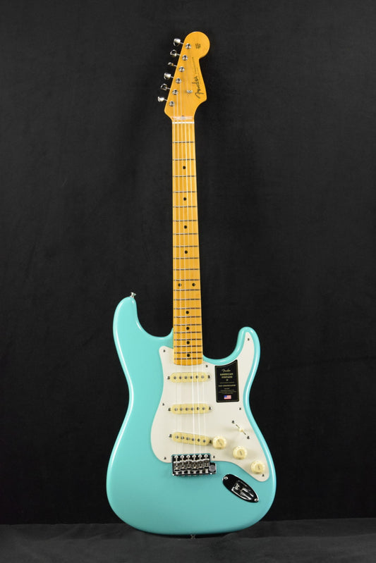 Fender American Vintage II 1957 Stratocaster Sea Foam Green Maple Fingerboard
