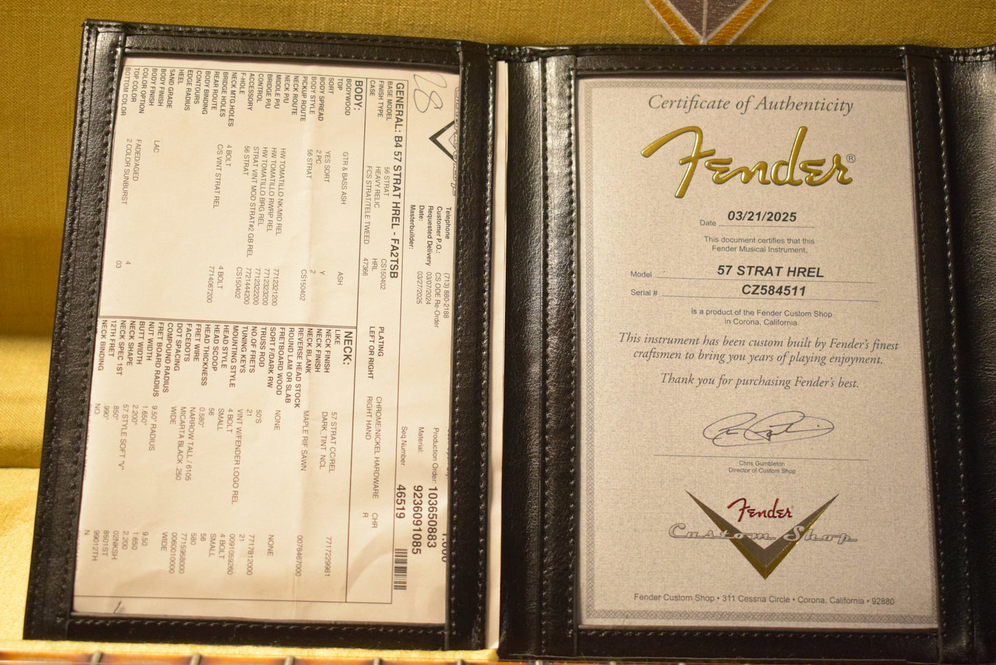 Fender 1957 Stratocaster Heavy Relic Aged 2-Color Sunburst 1-Piece Rift Sawn Maple Neck Fingerboard