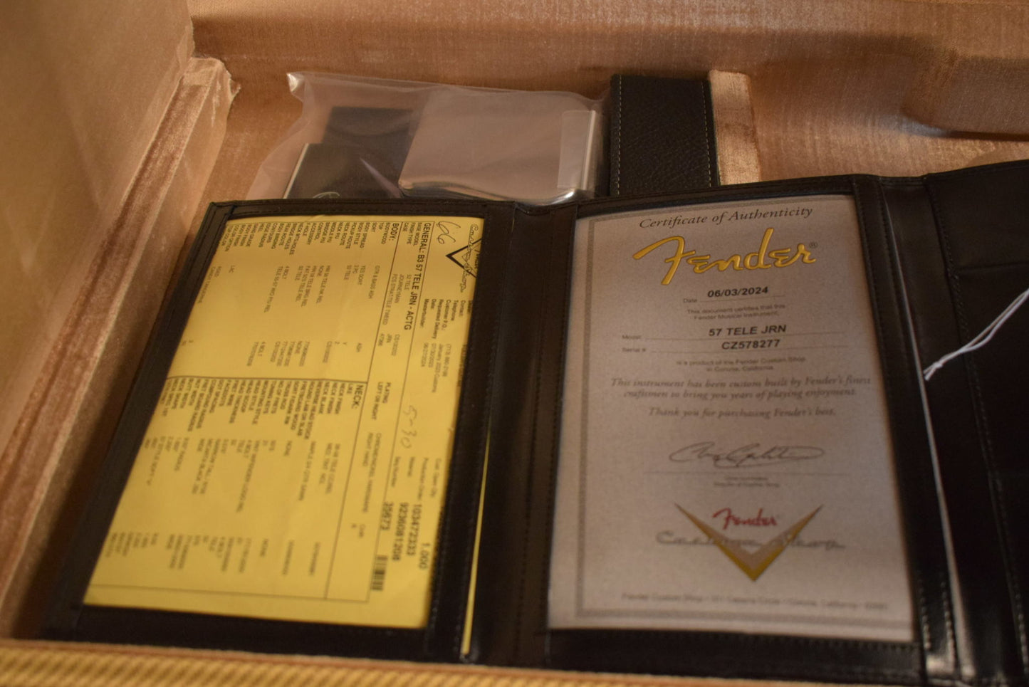 Fender Custom Shop '57 Telecaster Journeyman Relic - Aged Candy Tangerine