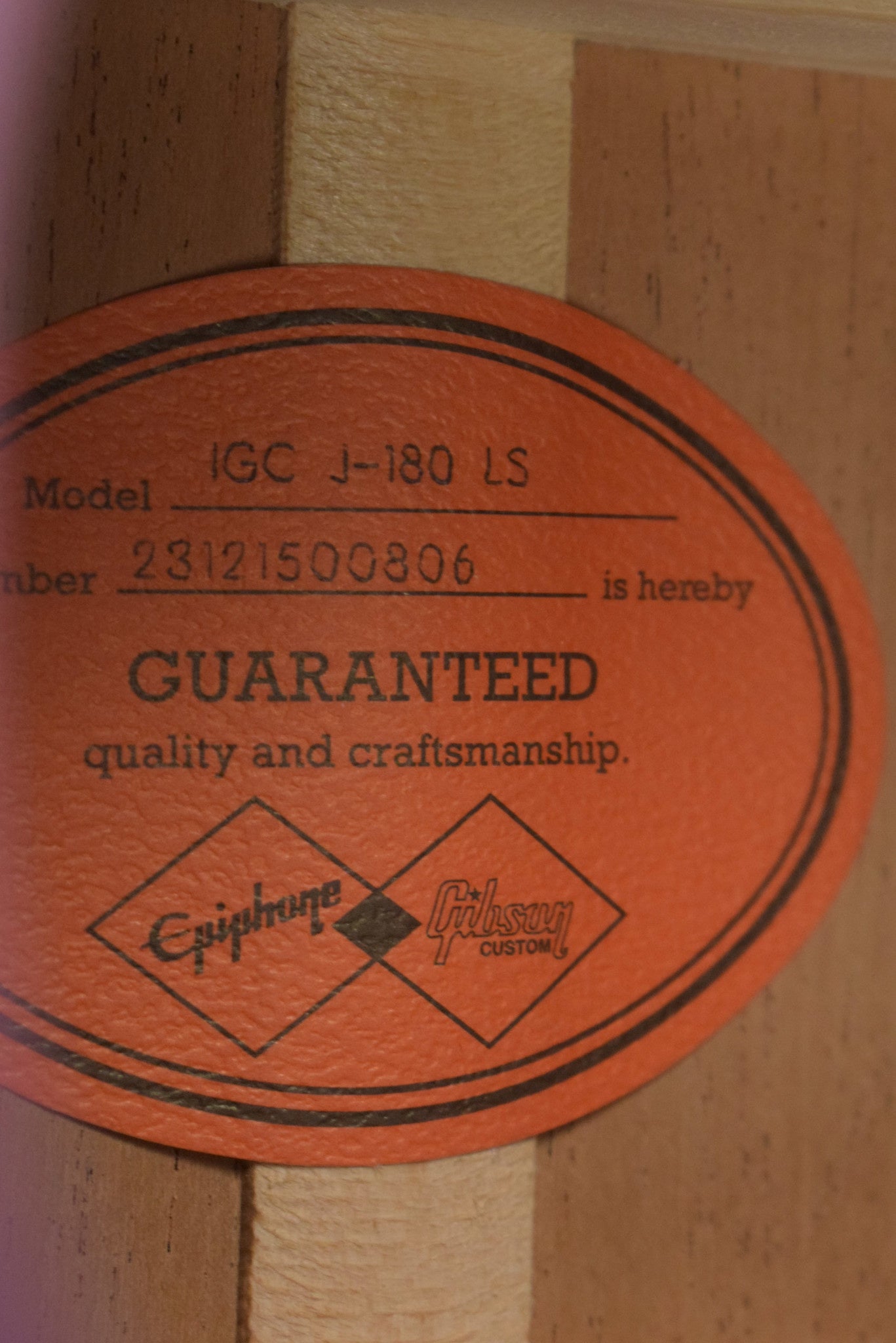 Epiphone IGC J-180 LS Long Scale Pink w/ Hardshell Case