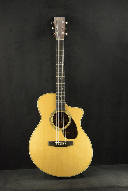 Martin SC-28E Fishman Aura VT Blend