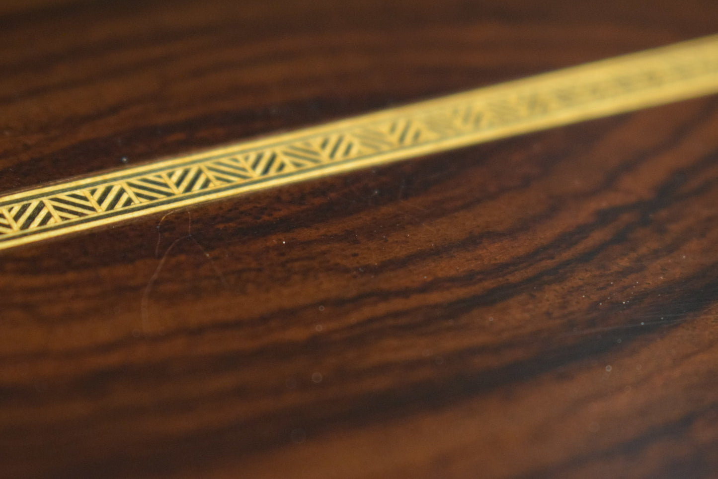 Martin Custom Shop Dreadnought Wild Grain East Indian Rosewood Adirondack Spruce VTS 1935 Sunburst