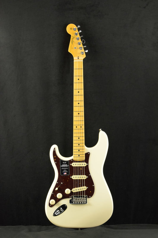 Fender American Professional II Stratocaster Left-Hand Olympic White Maple Fingerboard