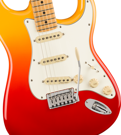 Fender Player Plus Stratocaster Maple Fingerboard Tequila Sunrise