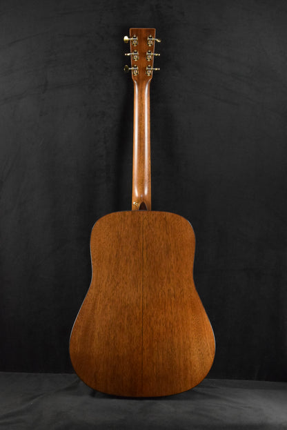 Martin D-18E Modern Deluxe Fishman Aura VT Blend VTS