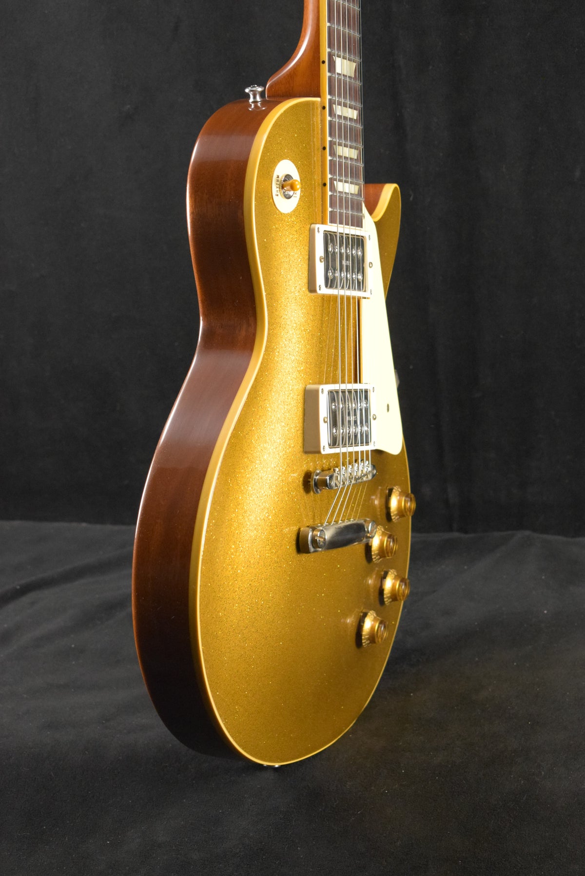 Gibson Custom LE 1957 Les Paul Reissue with TV Jones Powertron VOS Gold Sparkle Top