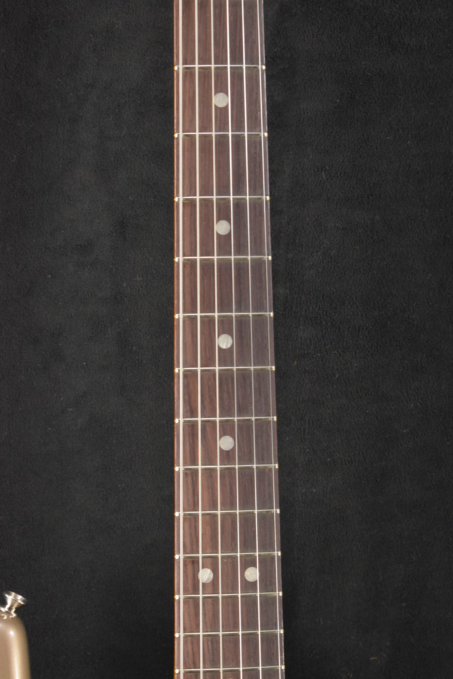Fender American Vintage II 1965 Stratocaster Shoreline Gold Round-Lam Rosewood Fingerboard