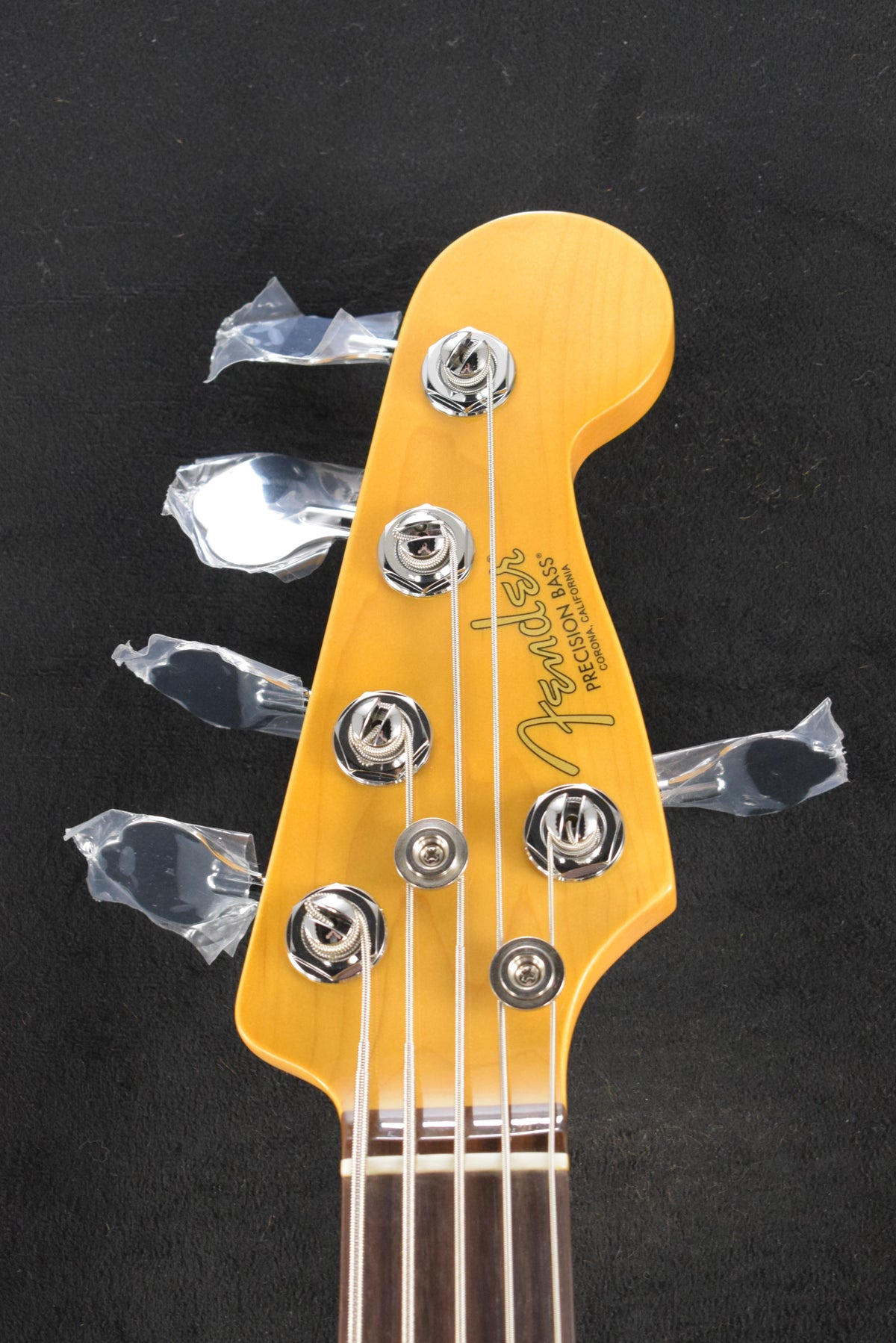 Fender American Professional Precision Bass V Olympic White Rosewood Fingerboard