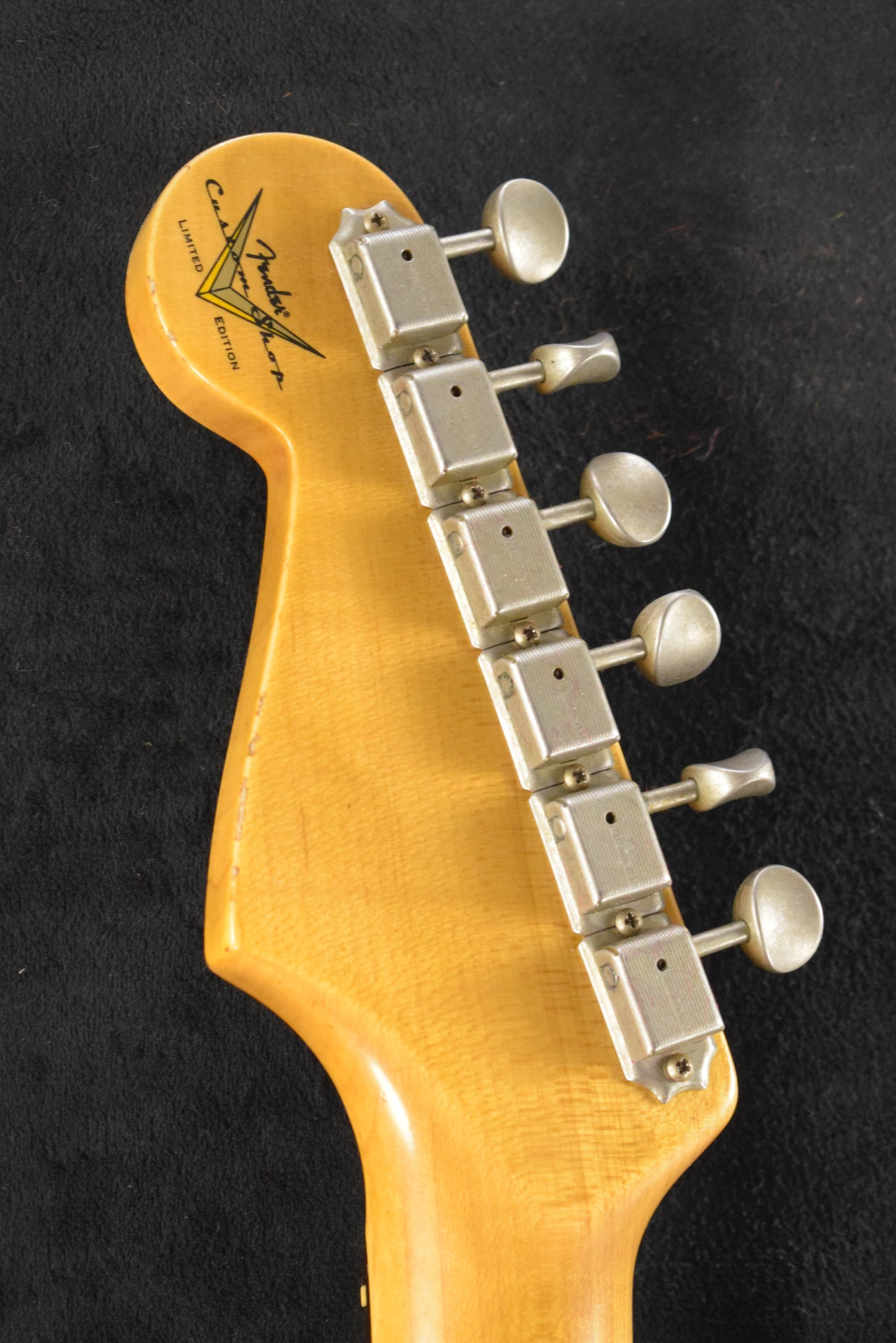 Fender Limited Edition 1960 Strat Relic Aged Candy Apple Red w/ Matching Headstock