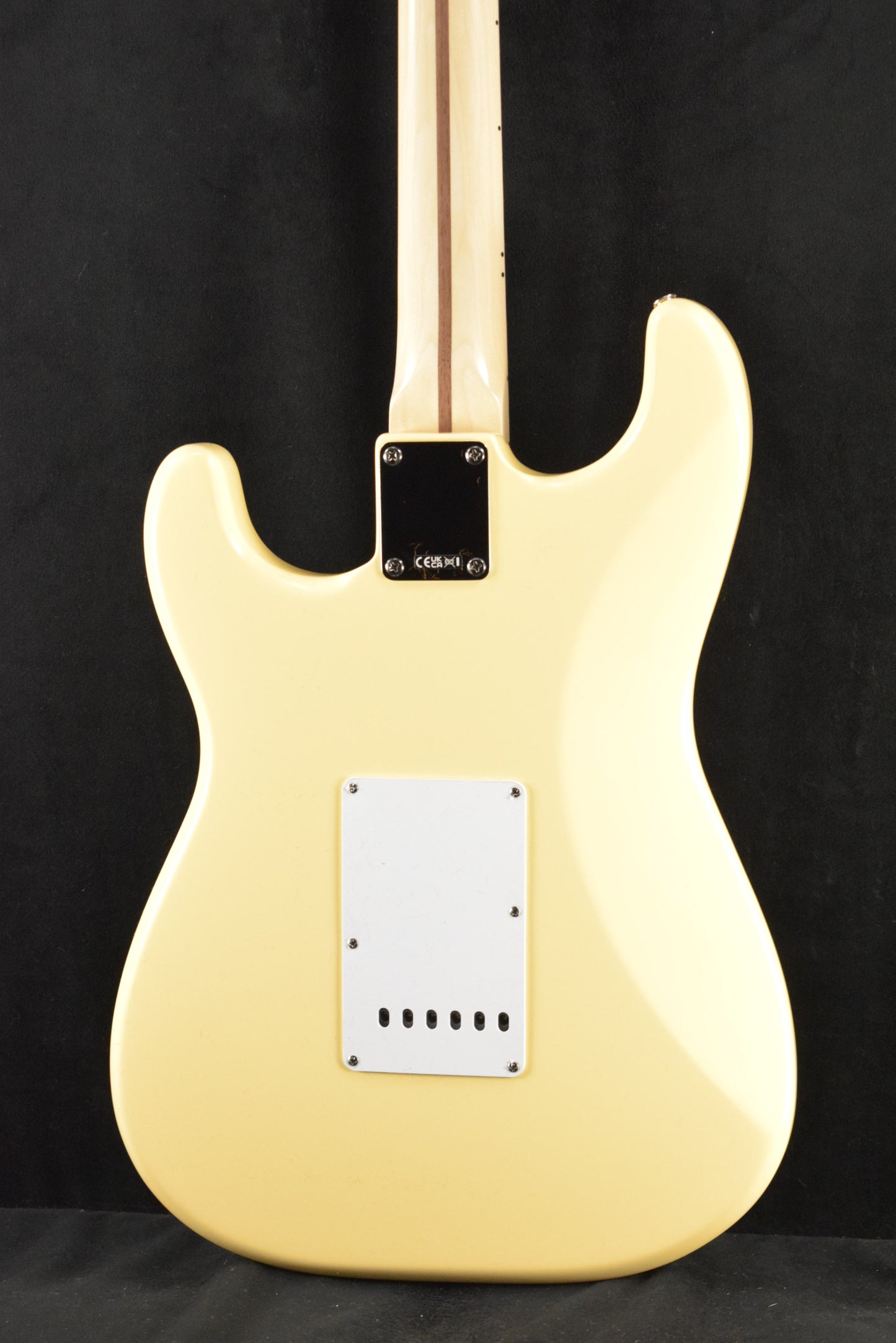 Fender Yngwie Malmsteen Stratocaster Vintage White Scalloped Rosewood Fingerboard