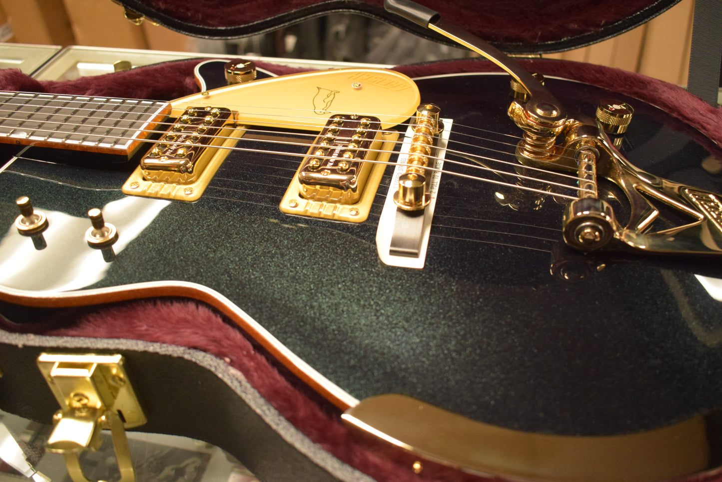 Gretsch G6134TG-58 Limited Edition 1958 Custom Penguin with Bigsby Emerald Night Ebony Fingerboard