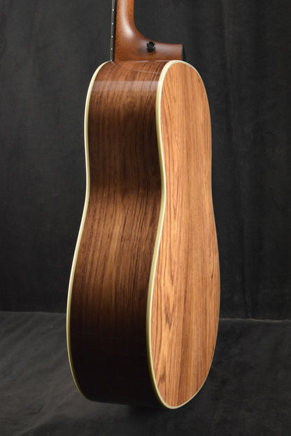 Taylor Gold Label 917e SB Honduran Rosewood Teardrop Sunburst Top