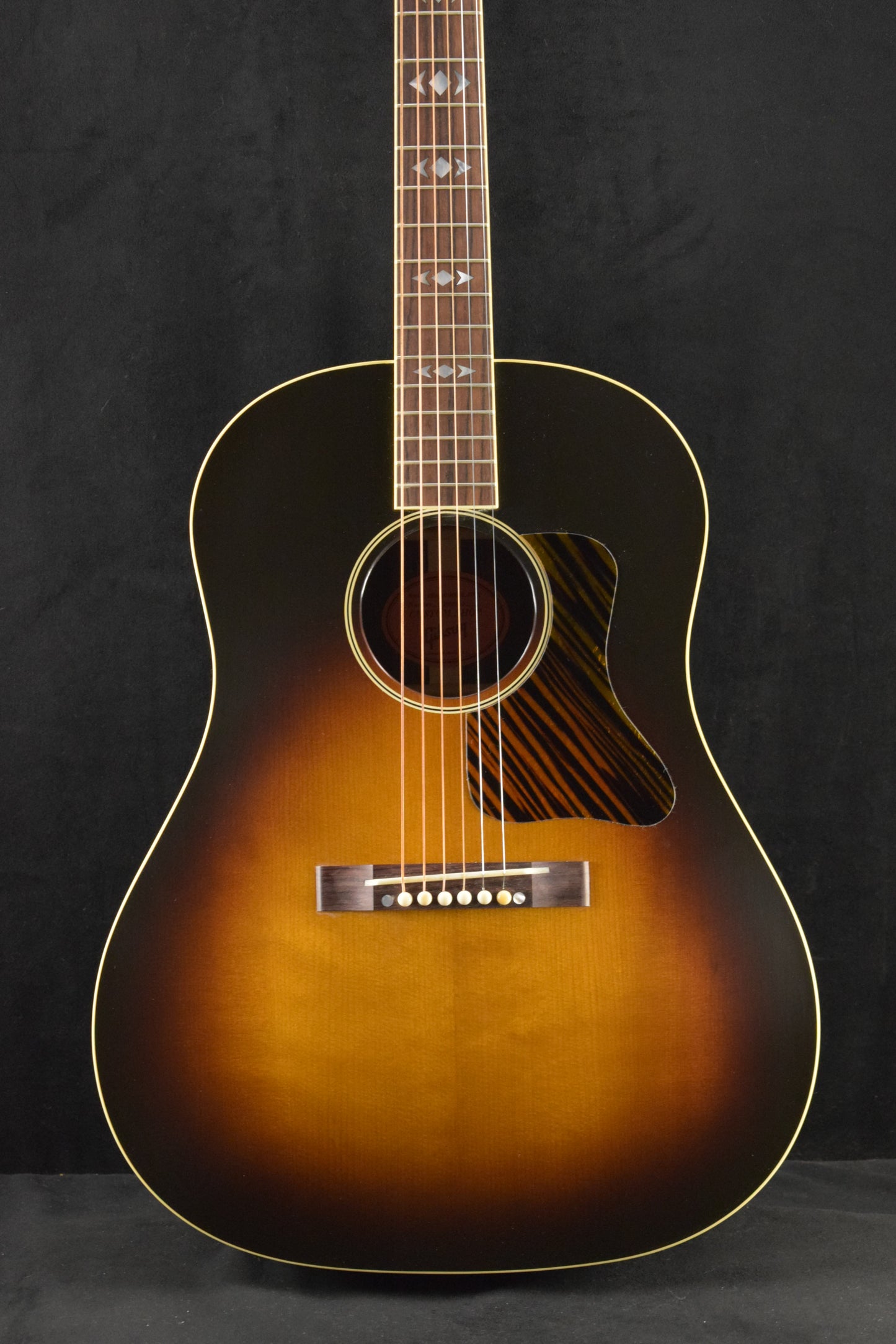 Gibson Custom Shop 1936 Advanced Jumbo Vintage Sunburst